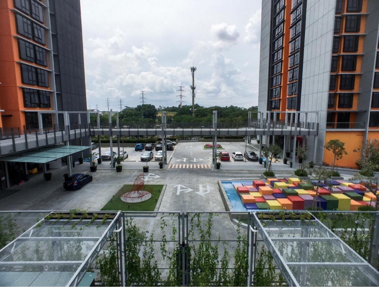 Cozy Kanvas Soho Suites Cyber Dzsaja Kültér fotó